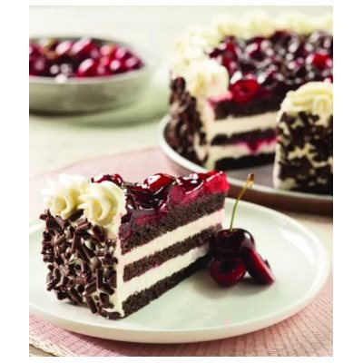 German Black Forest Cake 2 / 14 precut servings 940